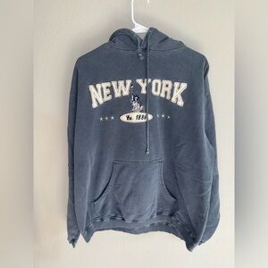 New York liberty genuine pigment blue hoodie men’s medium